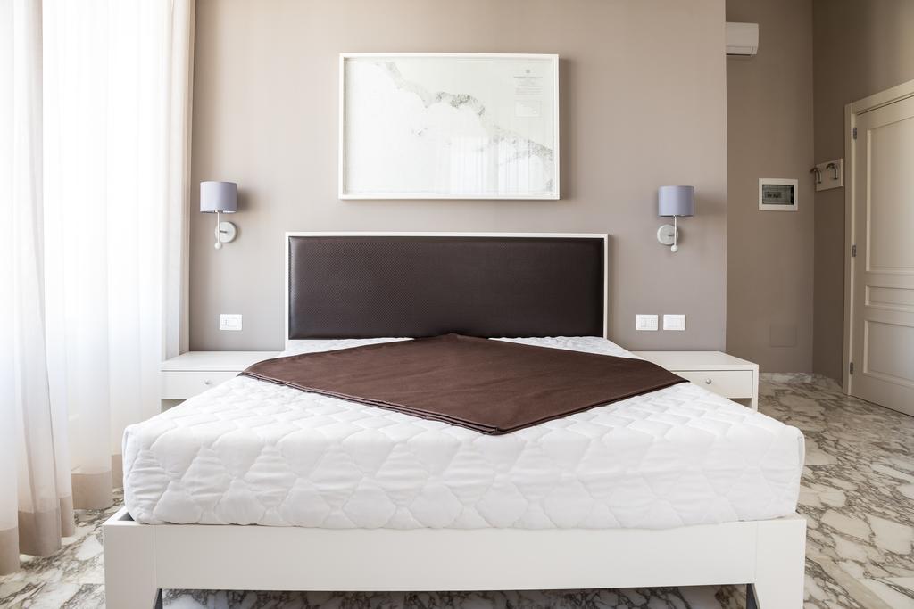 Faro Bianco Gallipoli - Suites & Apartments Экстерьер фото