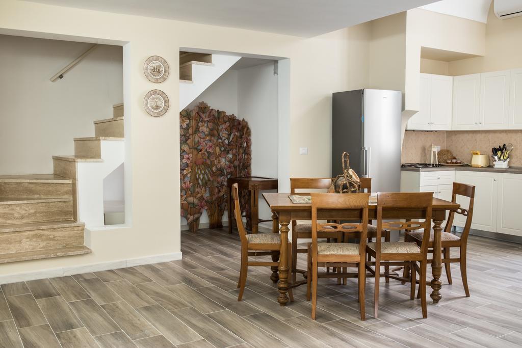 Faro Bianco Gallipoli - Suites & Apartments Экстерьер фото