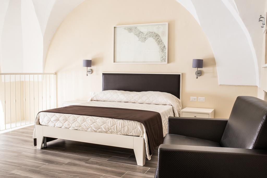 Faro Bianco Gallipoli - Suites & Apartments Экстерьер фото