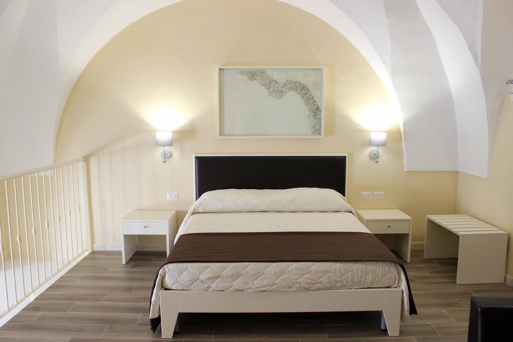 Faro Bianco Gallipoli - Suites & Apartments Экстерьер фото