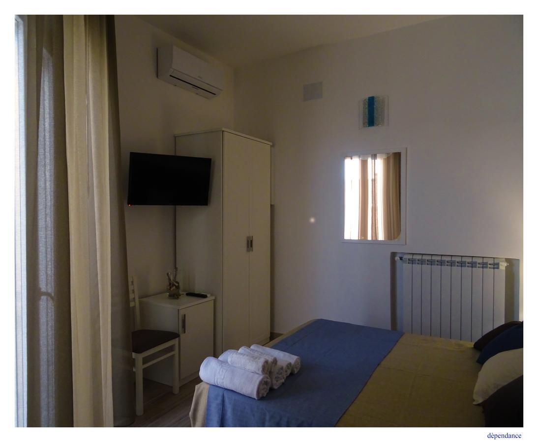Faro Bianco Gallipoli - Suites & Apartments Экстерьер фото