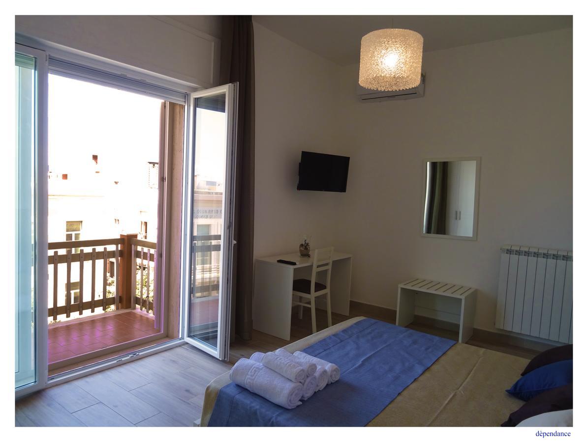 Faro Bianco Gallipoli - Suites & Apartments Экстерьер фото