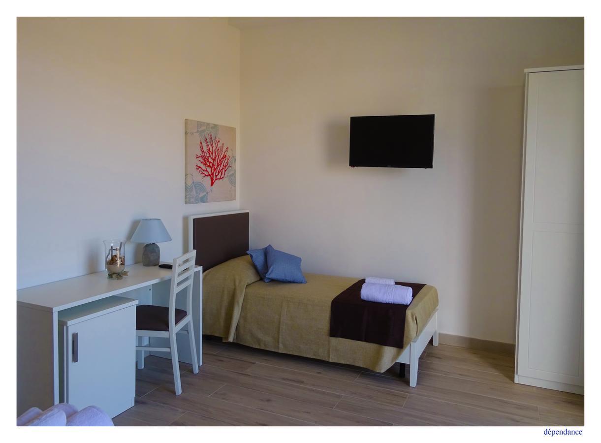 Faro Bianco Gallipoli - Suites & Apartments Экстерьер фото