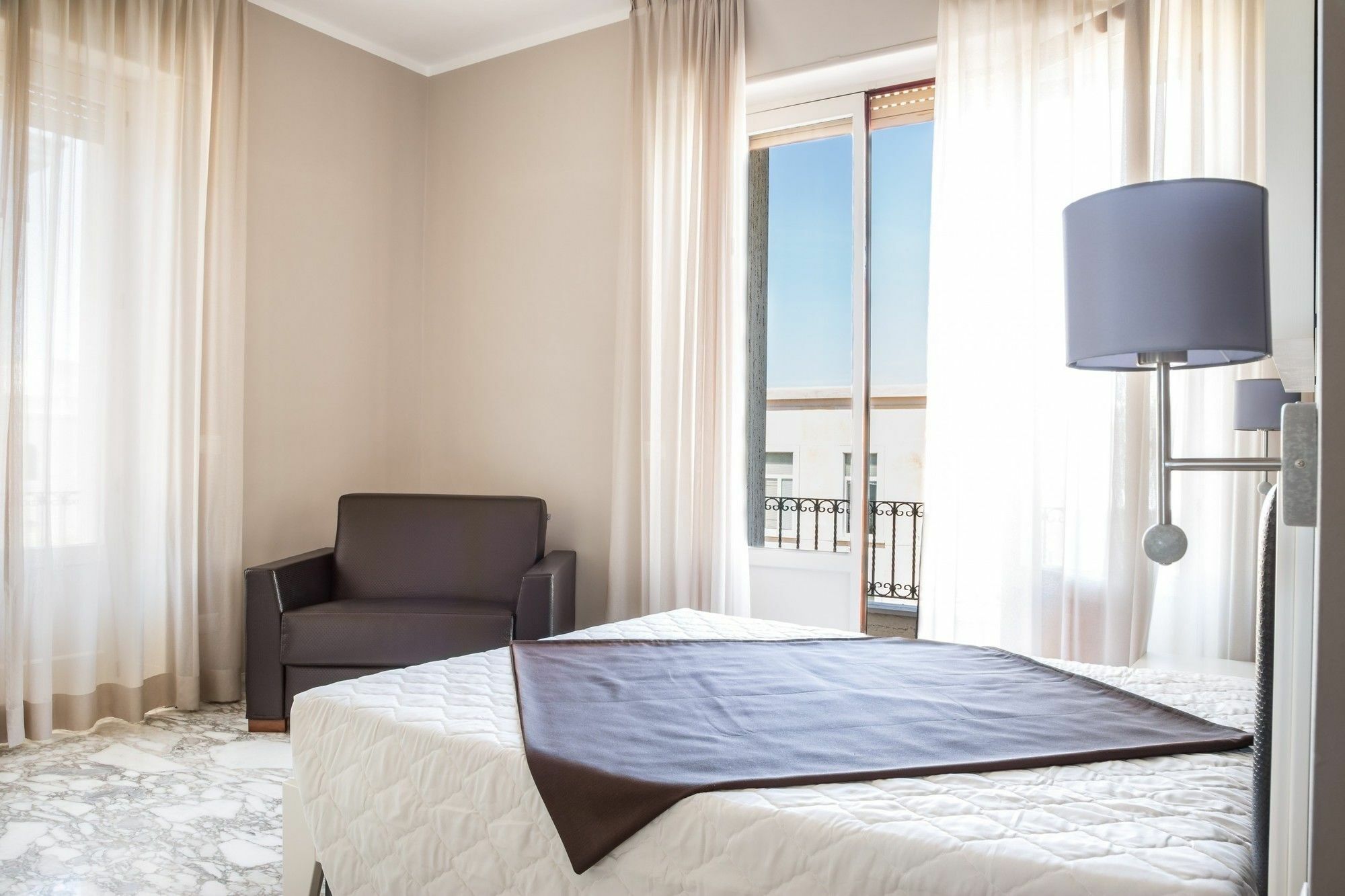 Faro Bianco Gallipoli - Suites & Apartments Экстерьер фото